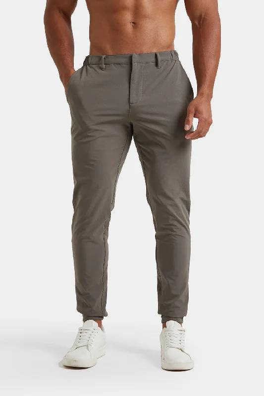 Shop Now Everyday Tech Pants in Olive