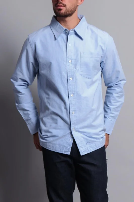 Weekend Savings Extravaganza Elongated Fishtail Oxford Button Up Shirt