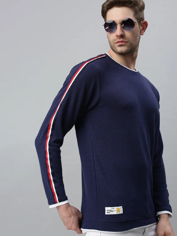 Online Exclusive Men Solid Navy Blue Sweatshirt