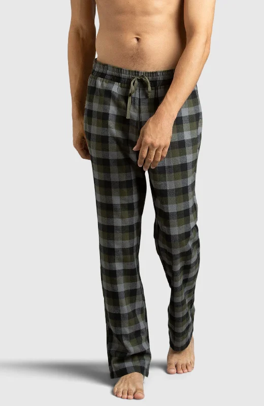 Weekend Specials to Indulge In Green & Black Flannel Plaid Pyjama