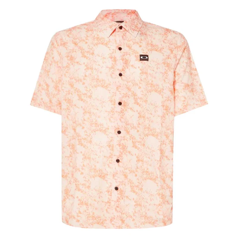 Discount Mania Oakley - Men's Sand Camo Woven Short Sleeve Shirt (FOA404369 9SD)