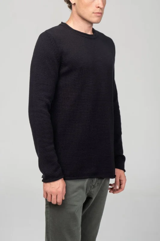 Weekend Discounts to Love Tube Soft Pullover Sweater - Navy
