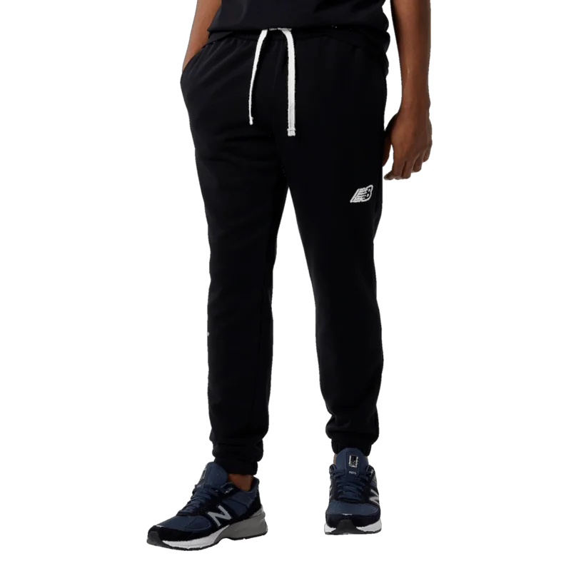 Deep Discounts New Balance Men's Essentials Magnify Fleece Jogger