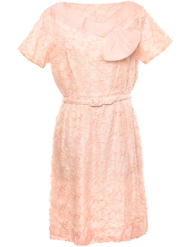 Price Break 1960s Peach Lace Embroidered Dress - M