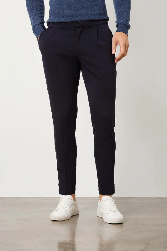 Steal Deal Pleat Side Adjuster Pants in Navy