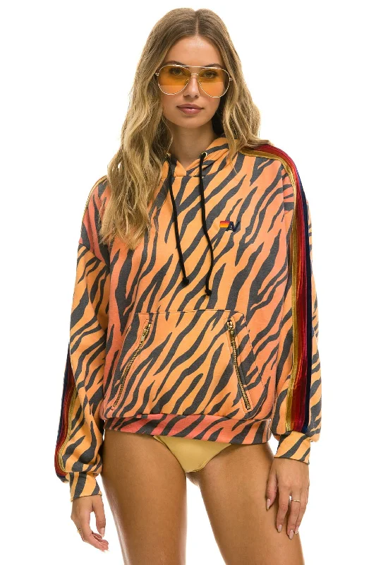 Markdowns CLASSIC RELAXED PULLOVER HOODIE WITH ZIPPER POCKETS - TIGER